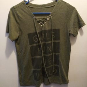Girl run the world tshirt